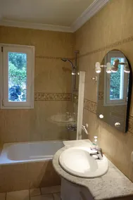 DHH with fantastic sea views, roof terrace, private pool, DSL, WiFi, airco - Image 4