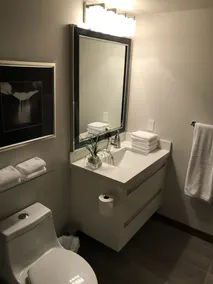NUOVO condominio moderno, accogliente e spazioso con 2 camere da letto - Image 5