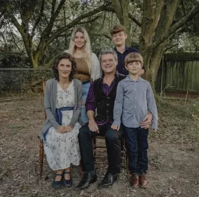 Steve & Katie Riley Guest House, Breaux Bridge, 2 Bd, 1. 5 Ba-kunstnere velkommen! - Image 2