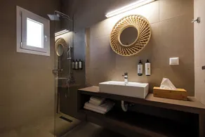 Twin Suns Luxury Villas - Image 3