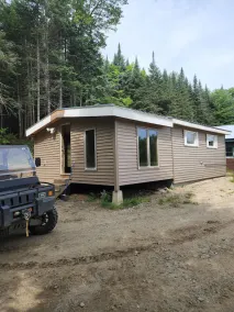 1 Bedroom house with direct trail access - Image 5