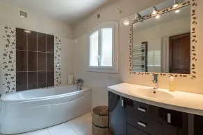 L'Orangeraie - Maison avec vue pour 12 voyageurs - Image 3