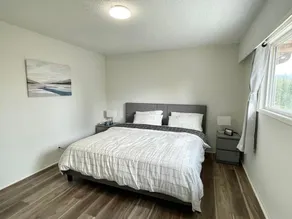 Lovely 3-bedroom upper rental unit - Image 4