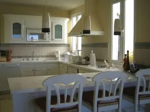 Complete Villa with private pool ! Available April 12th - 16th - Image 4