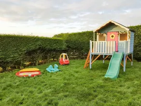 The Wagon House - Image 2