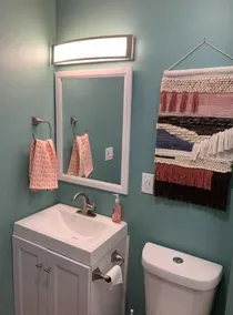Modern 2 Br Apt near DT. - Self Check-in - Image 5