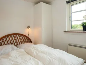 Idyllic Holiday Home in Ulfborg with Hot Tub & Sauna - Image 5
