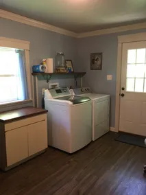 Quiet home on horse farm, halfway between Paducah & Wickliffe. Close to 60 & 286 - Image 2