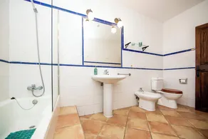 Rustik villa med charm, pool och wifi. Idealiska cyklister Specialerbjudande - Image 4