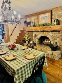 1885 Farmhouse Luxuriously Renovated: Animals & Antiques - Image 2