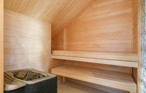 Stunning Home In Göteborg With Sauna - Image 2