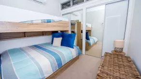 4 * GRATUITS * PORT DE MER DE LUXE AU PORT DE STEPHENS - Image 5