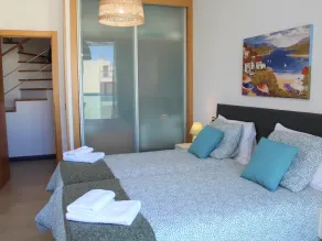 Sea view apartment - Image 3