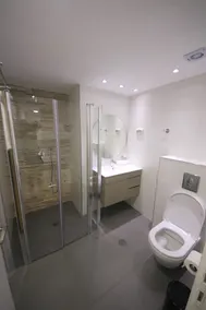Villa Riviera est la plus luxueuse des villas de la ville. Donc, si vous voulez le meilleur ... - Image 5