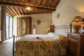 Large villa with private pool – ideal for families and groups (10 guests) - Image 5