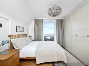 Spacious Saltdean Seaside Home| Ample Free Parking - Pass the Keys - Image 5