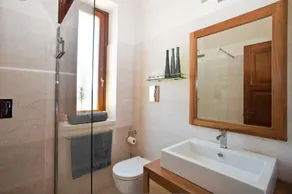 Private Hilltop Villa with Infinity Pool – Perfect to Explore Matera & Puglia - Image 4