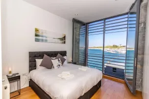 Spacious Modern Apartment 42 Brewhouse - Image 3