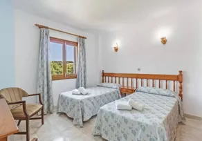 Incantevole appartamento per vacanze \"La Cabanya 3D\" con balcone, piscina in comune e terrazza - Image 3