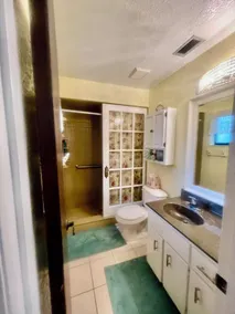 Holly's Hideaway Mt Dora Charming 2/2 i Historic District - Image 2
