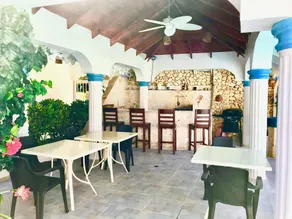 Brisas Doradas Beachfront Villa - Image 2