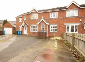 Fantastic 2-Bed House in Hull. Garden, Sky tv. - Image 4