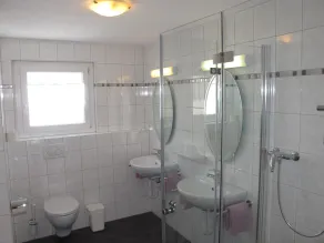 Ferienwohnung/app. für 9 Gäste mit 115m² in Saas-grund - Image 2