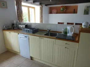 Large 2 bedroom stone gite - Image 5