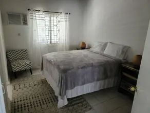 Windy Villa Sleeps 8 /Free Wifi & Airport Pickup - Image 4