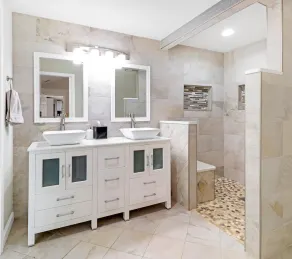 4 Bed 3 Bad Renoveret m / pool 4 km fra Sanford Stadium / Downtown - Image 2