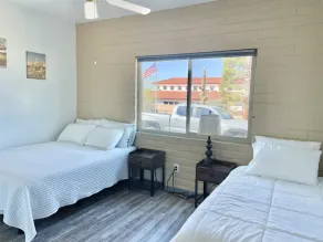 🌵 Tucson Desert Oasis – 6BR-5BA Home near Golf Courses, University & Shopping - Image 3