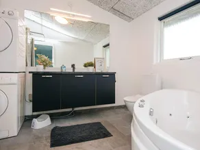 4 Sterne Ferienhaus in Oksbøl - Image 3