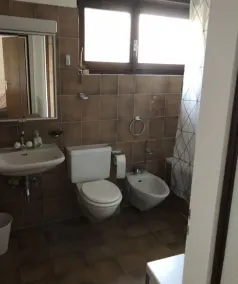 Holiday Apartment Casa Chimp 4 - Image 2