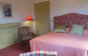 Historic Italianate  second floor apt  in the heart of historic village - Image 4