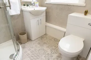 HIGHCLIFFE PEBBLE SUITE - 1 BED APT - BEACH FRONT CLEVELEYS - Image 2