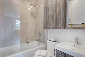 Sunny Chalet with Hot Tub near Tremblant. Pet friendly! - Image 3