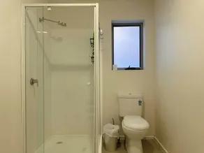 Lower Unit – Near CBD & Airport - Image 2