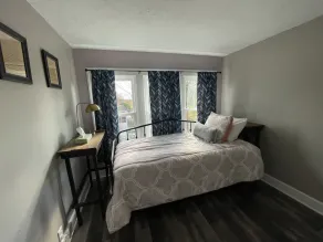 The Coxon House Inn: 3rd floor apartment- The Writer’s Nook - Image 4
