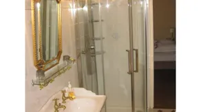 Ideal for a group of 12 people 500 m from the town center - Image 2