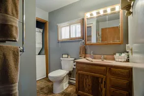 Cottage House on Little Hills Lake; Beach, Pier, Kayaks, Paddleboards & more - Image 3