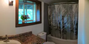 Rustic & Relaxing Chalet, chaleureux et convivial, proche de tout. - Image 4