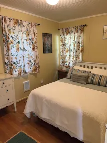 Sunset Beach Cottage, charmant, propre et confortable avec vue sur l'océan - Image 3