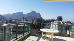 FANTASTIC DUPLEX COVERAGE IN PRAIA DA BARRA - Image 5