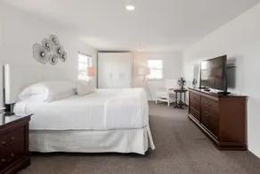 In riva al mare, sul lungomare, privato, storico, letto king size, Netflix, 30 km da Halifax - Image 4