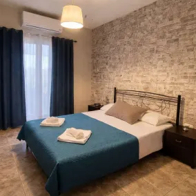 Tainaros Rooms - Beachfront Summer Getaway - Image 5