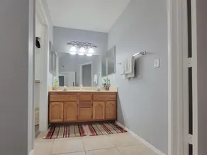 Cute! Single-Story Home in Chandler - Entire House - Image 3
