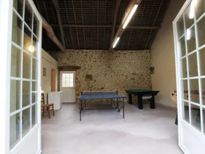 Family house with enclosed garden and spa near the beach - Image 4