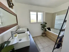 Beautiful, quiet villa, not overlooked, 10 minutes from Nîmes! - Image 2