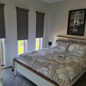 4 bedrooms, large deck, park views - Image 4