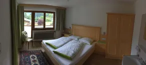 Central beliggenhed, få minutter til dalstationen 'Zillertal Arena' og 'Hochzillertal' - Image 5